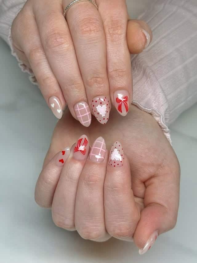 20. Pink Bow Valentine Almond Nails - valentine's day nail ideas