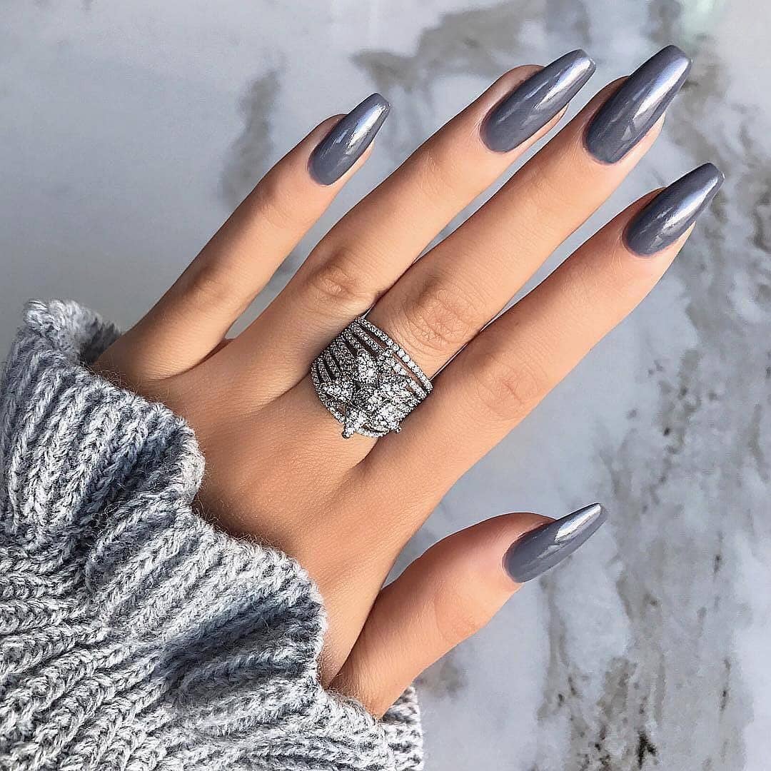 13. Smoky Gray Almond Nails - gray nail ideas