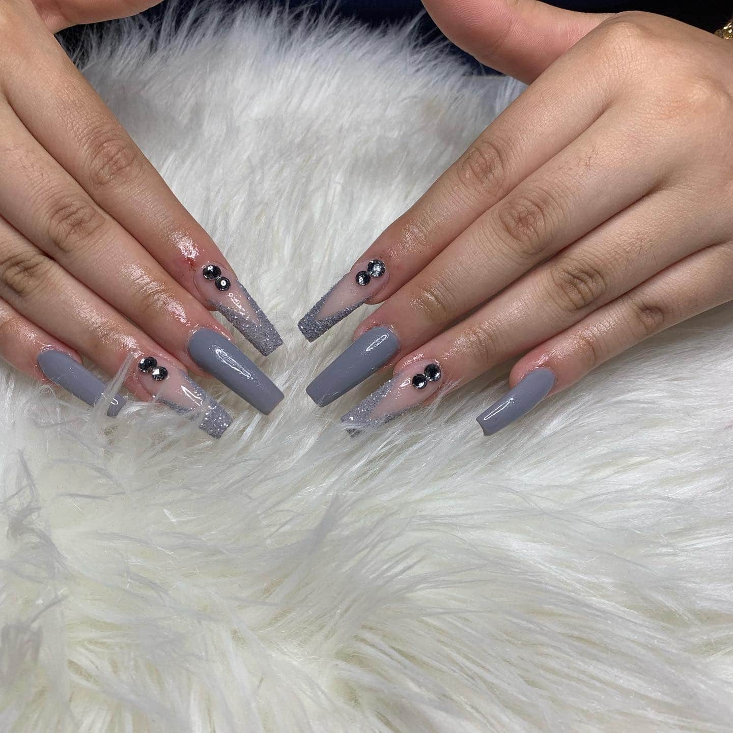 14. Gray Coffin Nails with Glitter French Tips - gray nail ideas