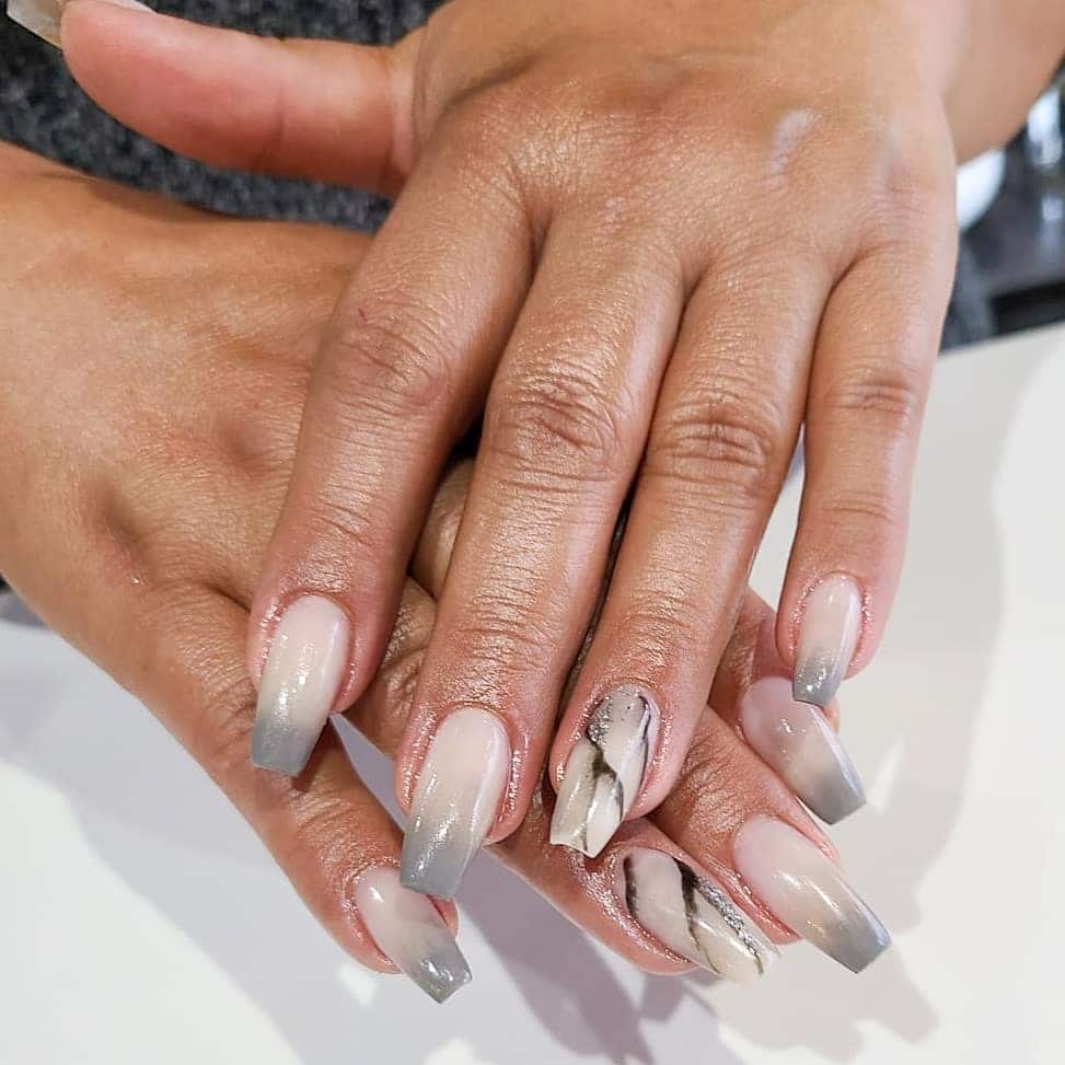 22. Gray Ombre Square Nails with Marble Accents - gray nail ideas