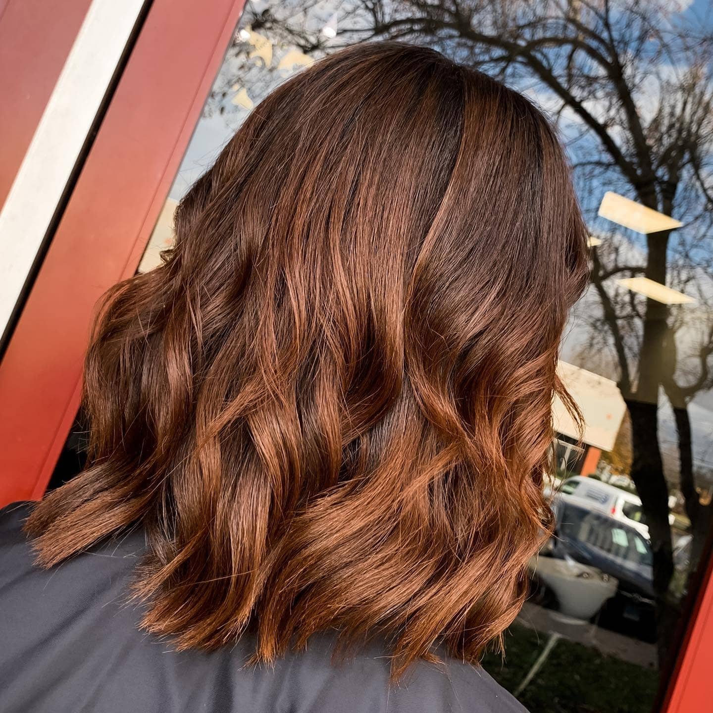 14. Rich Auburn Brown Wavy Lob - Short Wavy Hairstyles