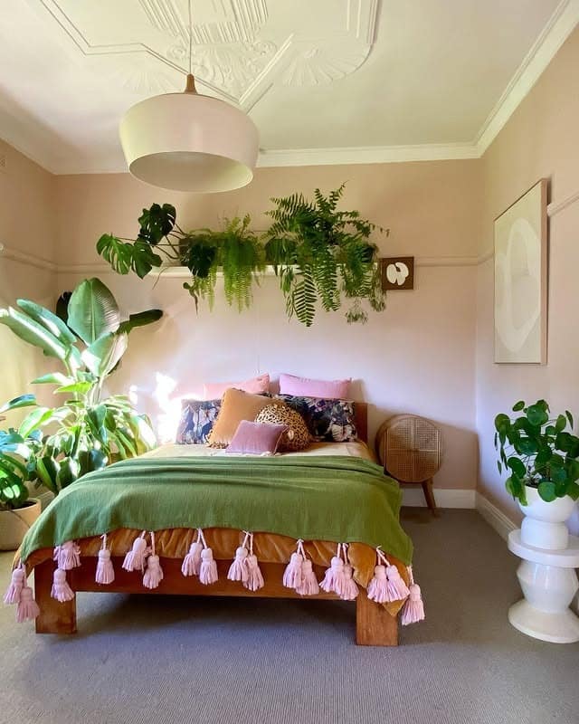 17. Blush Pink Bedroom Ideas with Plants and Fresh Green Layers - bedroom ideas with plants