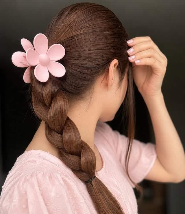 9. Chocolate Brown Claw Clip Bubble Braid - Claw Clip Hairstyles