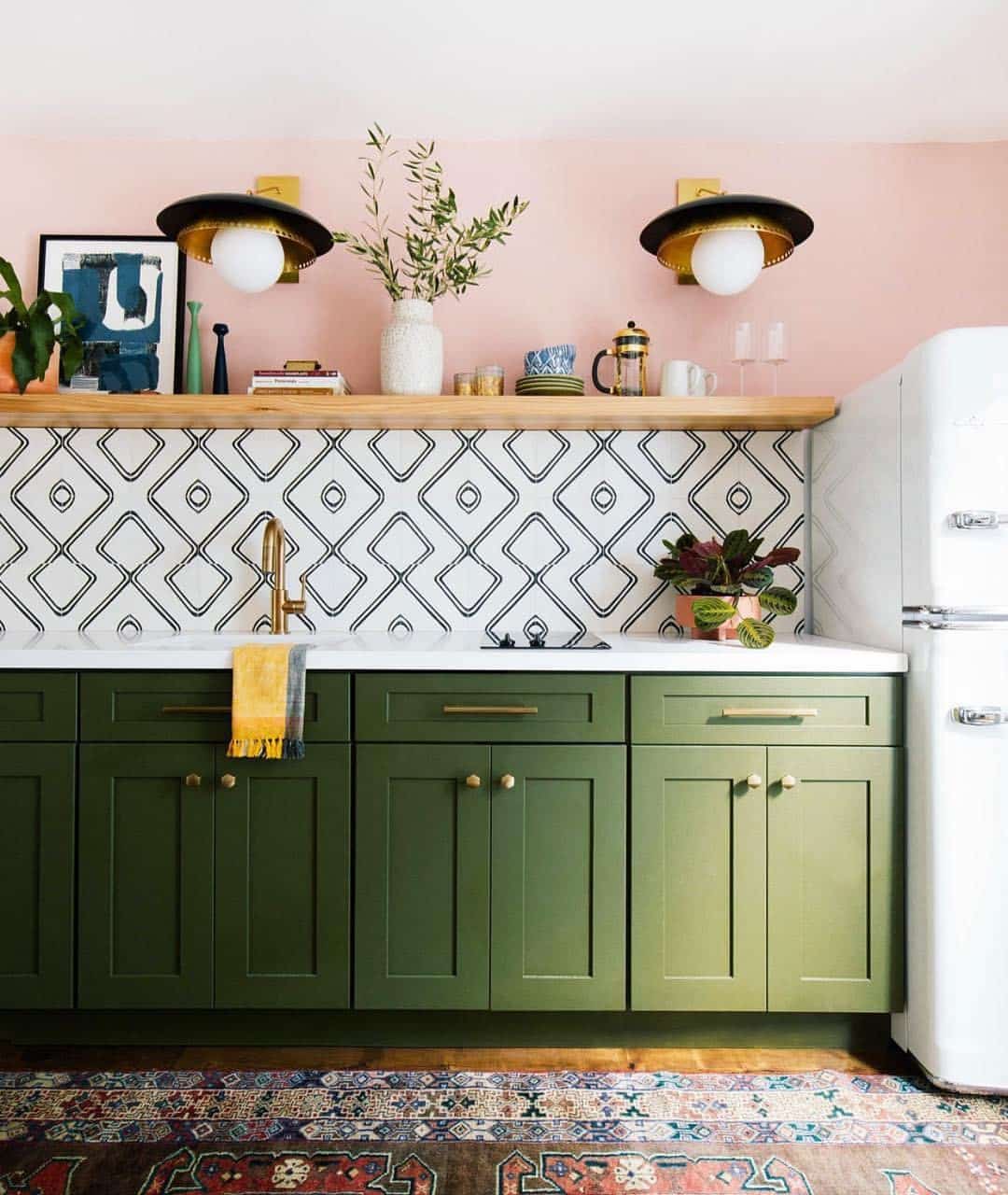 21. Olive Green and Blush Pink Retro Kitchen Idea - retro kitchen ideas