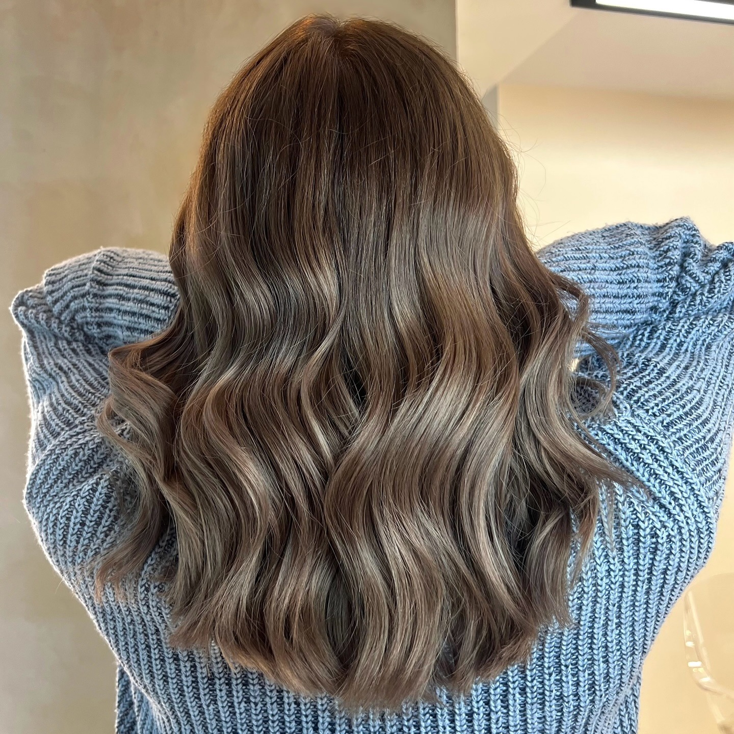 22. Mushroom Brown Textured Waves - Winter Hair Color