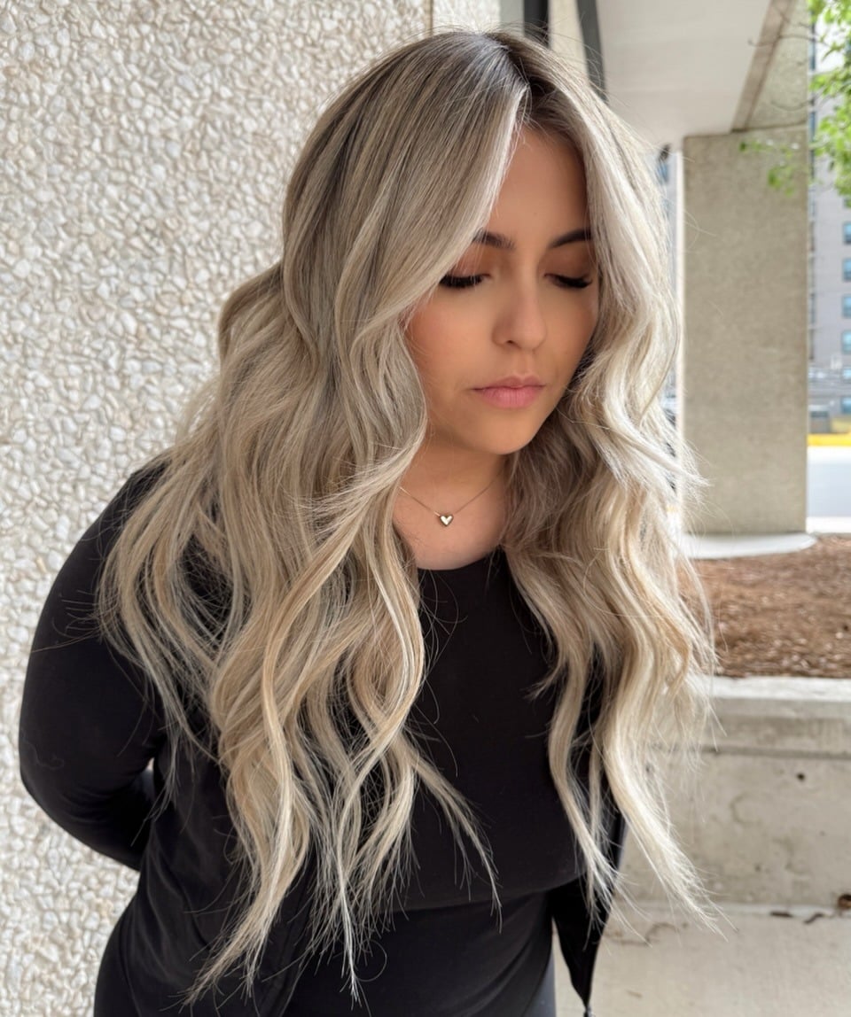 17. Pearl Blonde Balayage with Loose Waves - Baddie Hairstyles