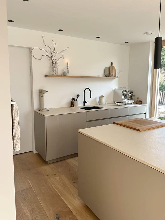 12. Minimalist Kitchen Ideas with Warm Greige Cabinets - minimalist kitchen ideas