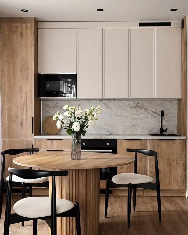 17. Minimalist Kitchen Ideas with White Cabinets and Oak Details - minimalist kitchen ideas