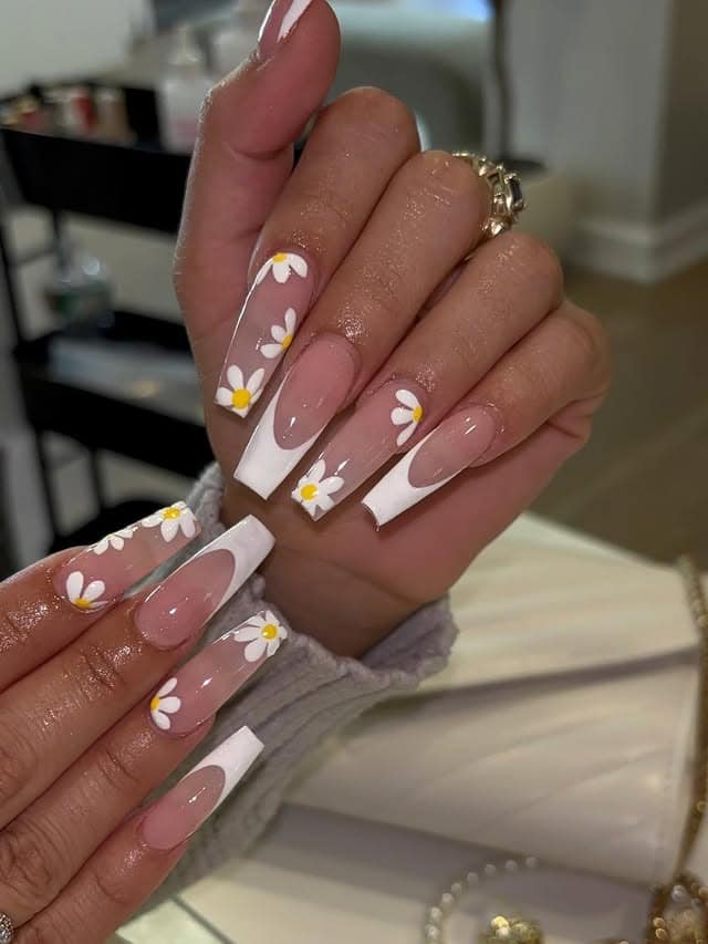 19. Blue Hydrangea Plaid Almond Nails - april nail ideas