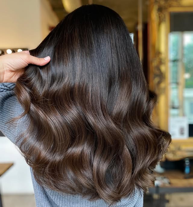 4. Espresso Chocolate Brown Hollywood Waves - Warm Brown Hair Color