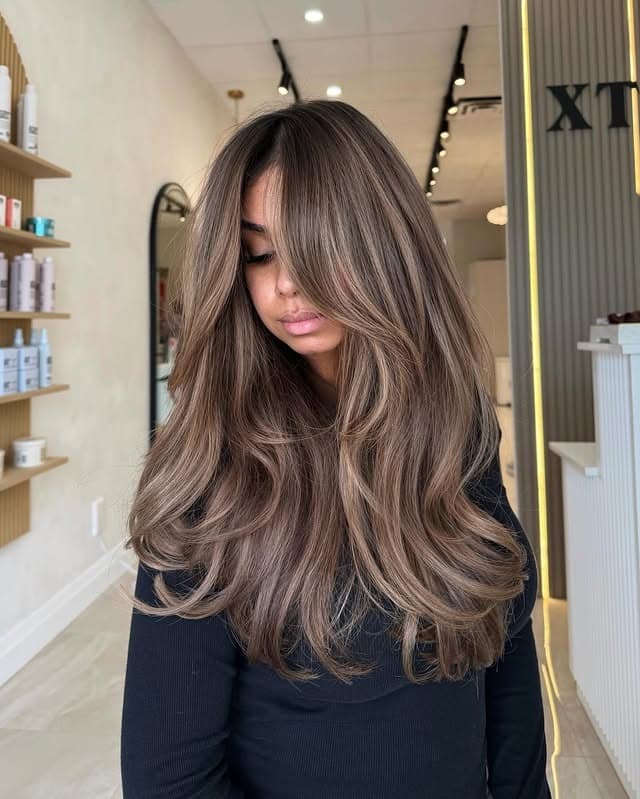 21. Soft Mushroom Bronde with Butterfly Layers - Mushroom Hair Color