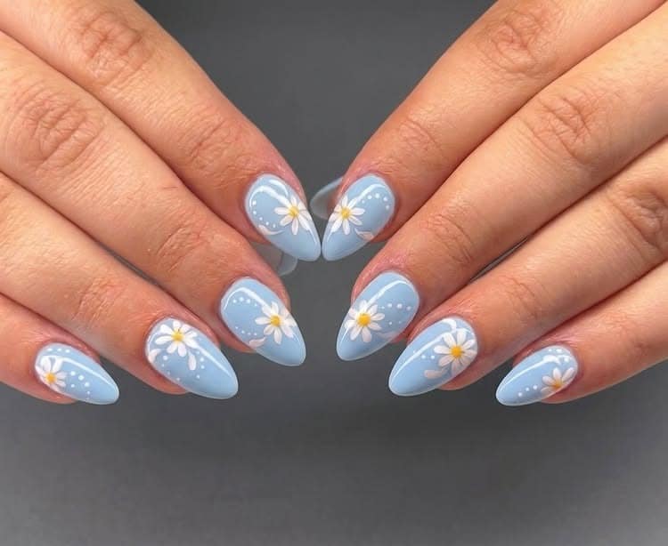 14. Baby Blue Daisy Almond Nails - baby blue nail ideas