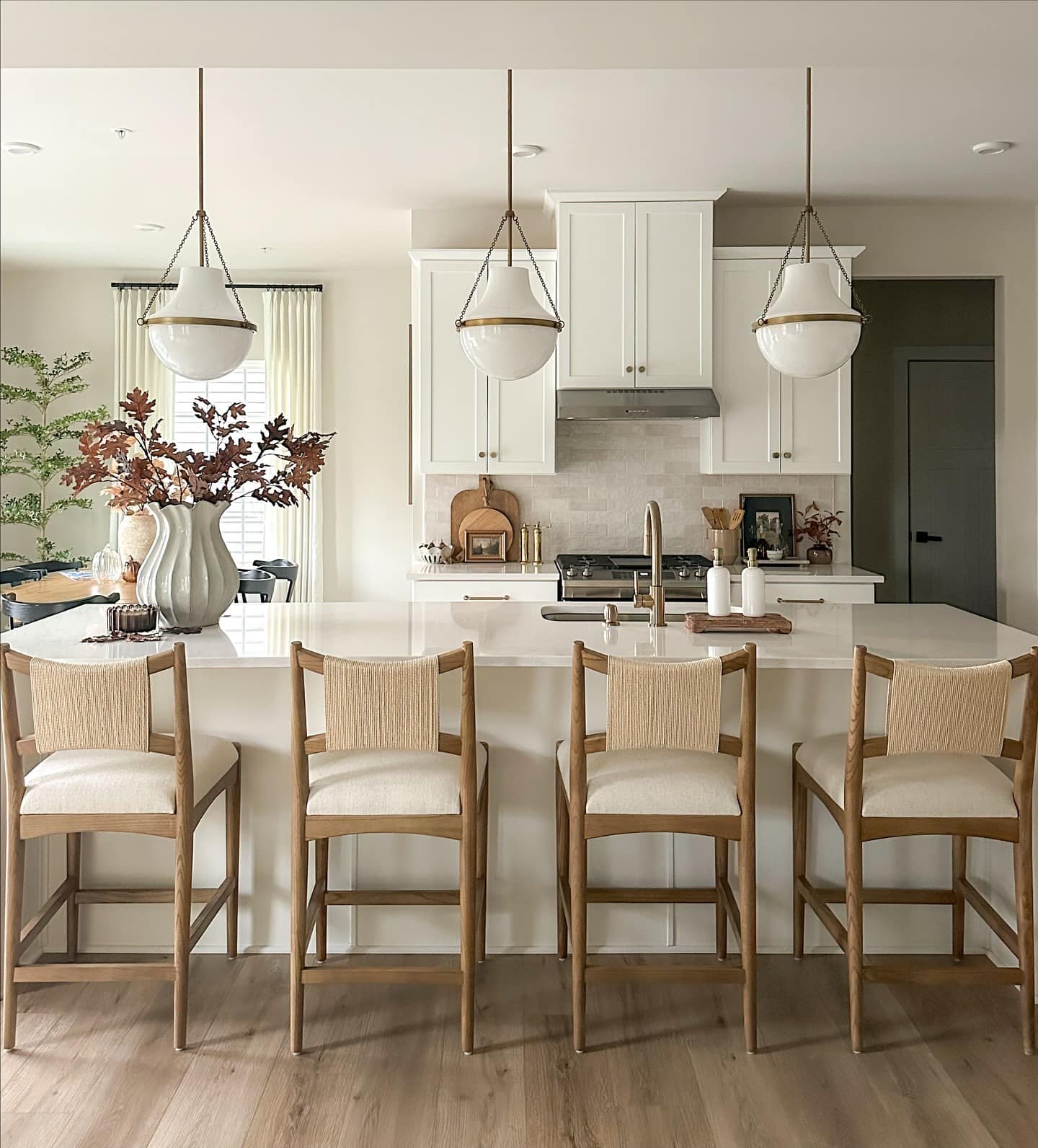 15. Ivory and Brass Bowl Pendant Kitchen Idea - kitchen lamp ideas