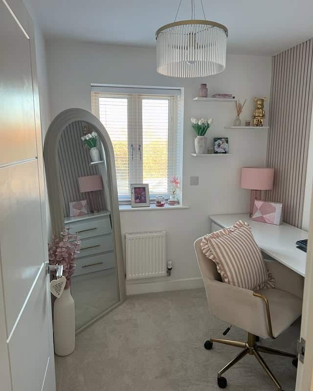 19. White, Blush Pink and Taupe Small Girly Office Idea - girly office ideas
