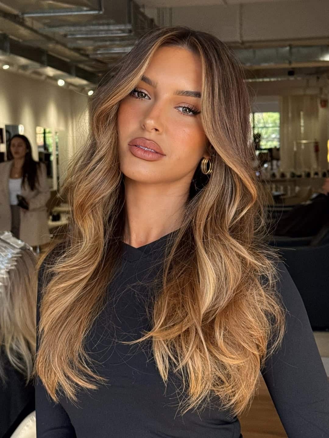 9. Brunette Honey Blonde Layers with Golden Highlights - Honey Blonde Hair with Highlights