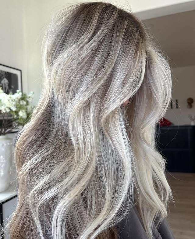 12. Smoky Platinum Blonde with Flowing Waves - Platinum Blonde Hair