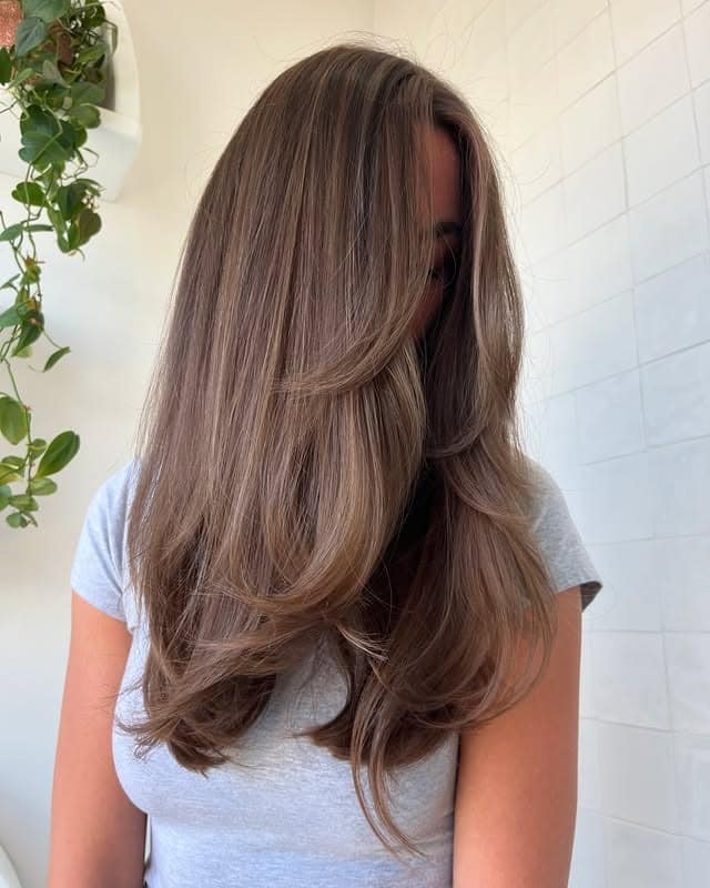 22. Mushroom Bronde Butterfly Layers - Old Money Hair