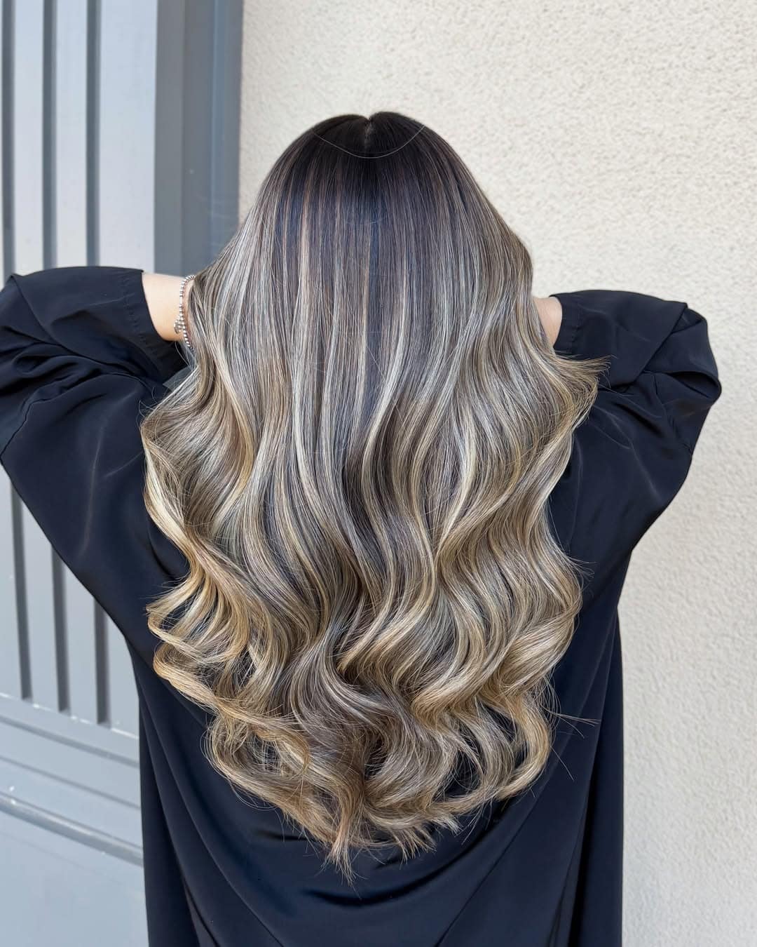 3. Beige Blonde Balayage Highlights on Long Wavy Hair - Hair Color with Highlights