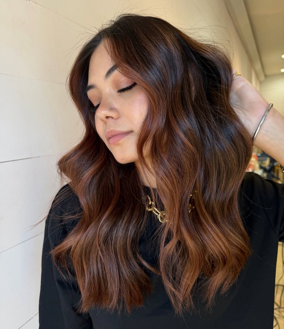 1. Warm Chestnut Brunette Balayage with Soft Waves - Brunette Balayage Hair Color