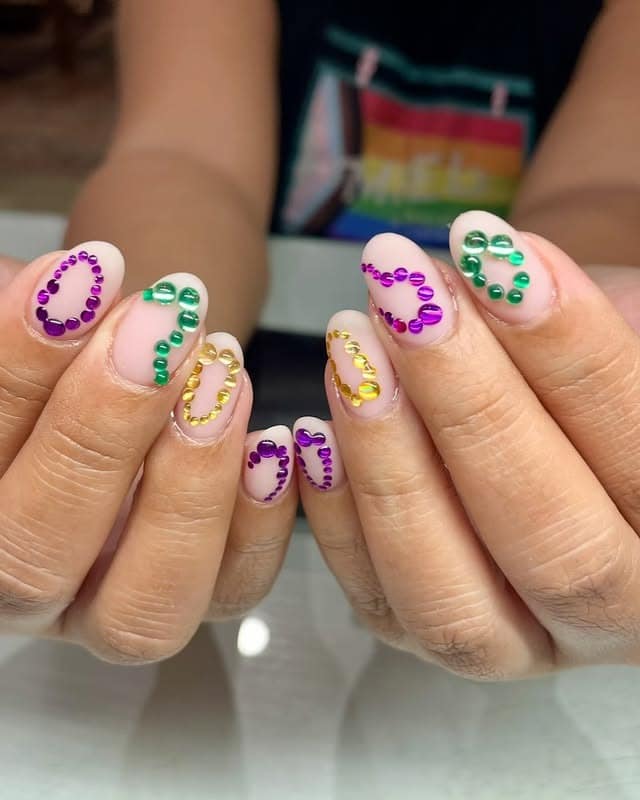 21. Purple, Green, and Gold Beaded Short Mardi Gras Nails - mardi gras nail ideas